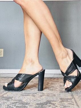Black Brand Knotted Leather High Heel Mules